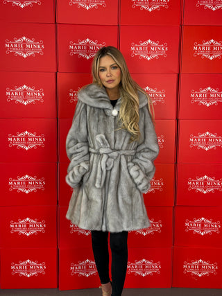 “Suzy” LUXURY MINK FUR COAT