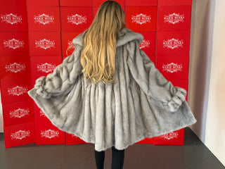 “Suzy” LUXURY MINK FUR COAT