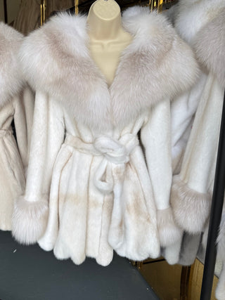 PALOMINO CROSS “ NAOMI” LUXURY MINK FUR COAT