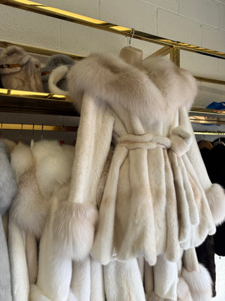 PALOMINO CROSS “ NAOMI” LUXURY MINK FUR COAT